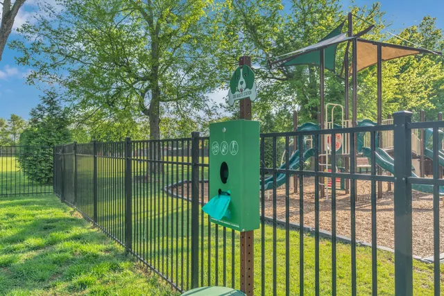 $1,900 | 5004 Isabella Lane, Hendersonville, TN 37075