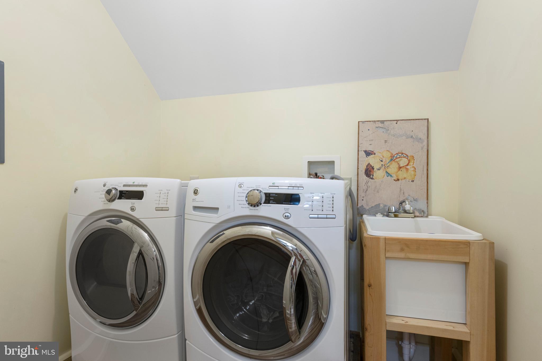 212 Plush Mill Road Wallingford, PA 19086 - Photo 70 of 92 2nd Floor Laundry
