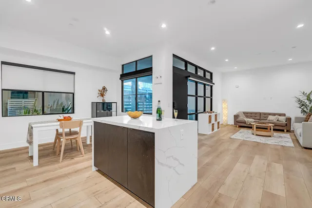 $1,188,000 | 178 South Euclid Avenue, Unit 310, Pasadena, CA 91101