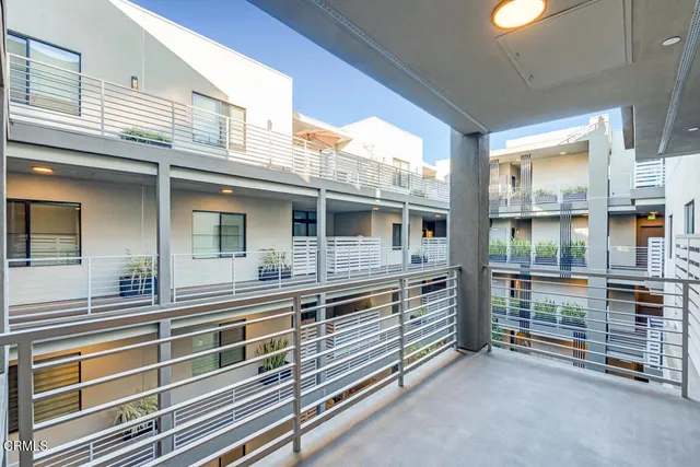 $1,188,000 | 178 South Euclid Avenue, Unit 310, Pasadena, CA 91101