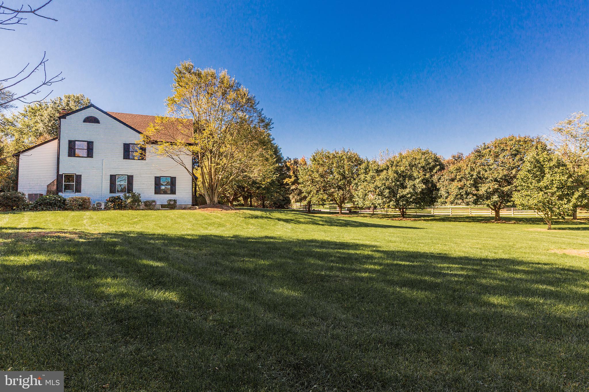 2445 Water Valley Road Lancaster, PA 17603 - Photo 12 of 108