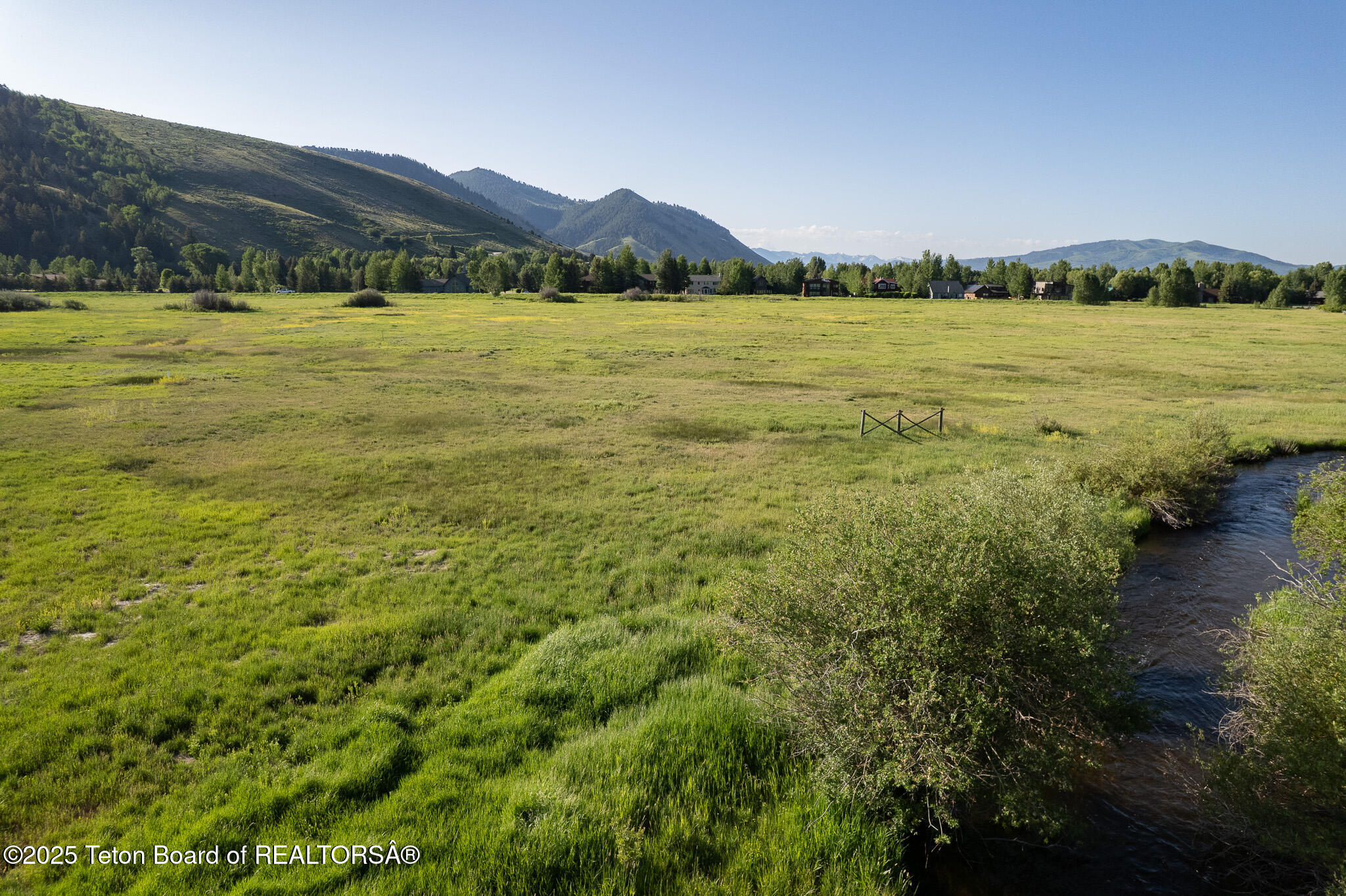 855 2244 Jackson, WY 83001 - Photo 15 of 19 DJI_0839