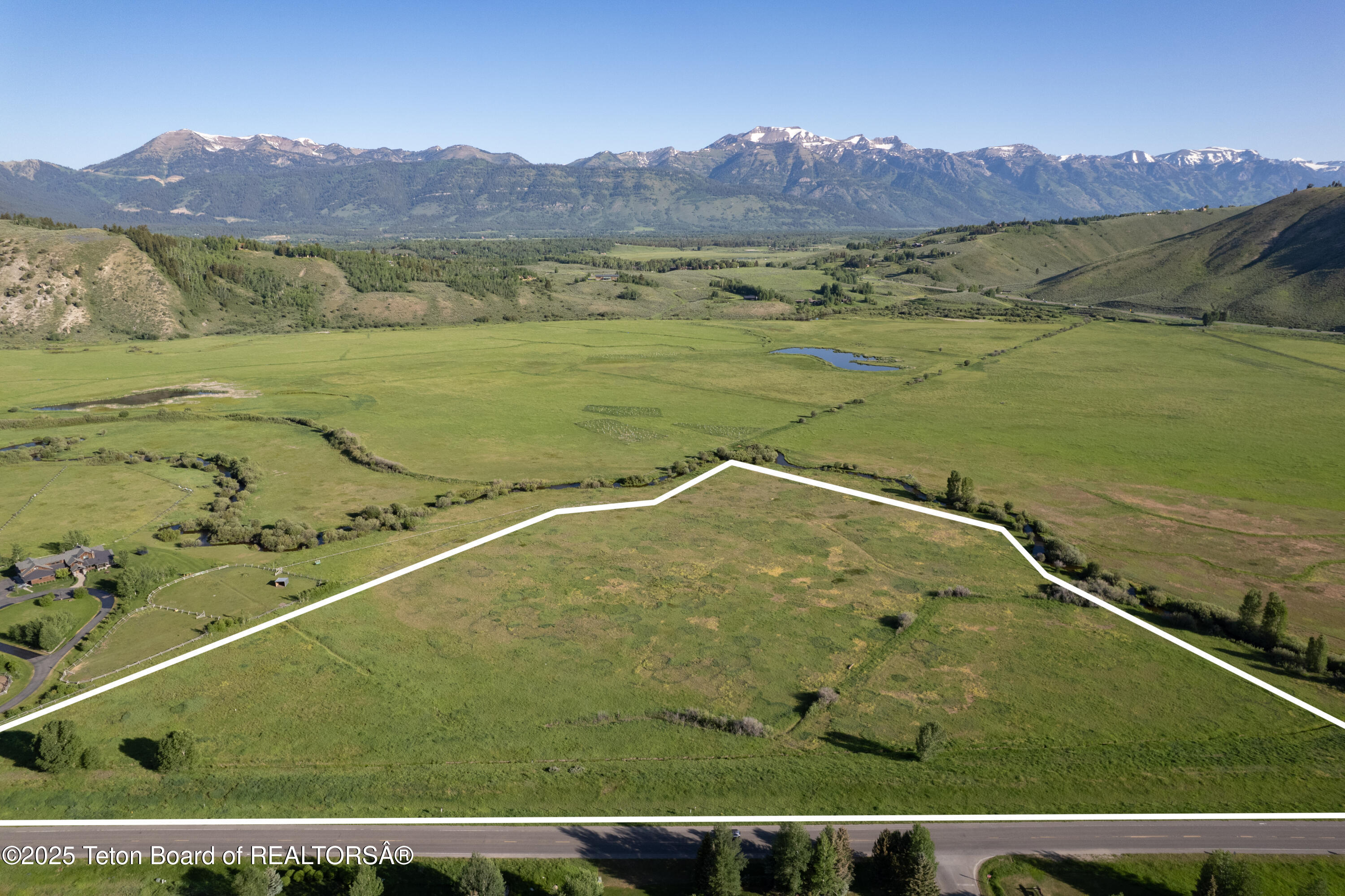 855 2244 Jackson, WY 83001 - Photo 2 of 19 DJI_0821