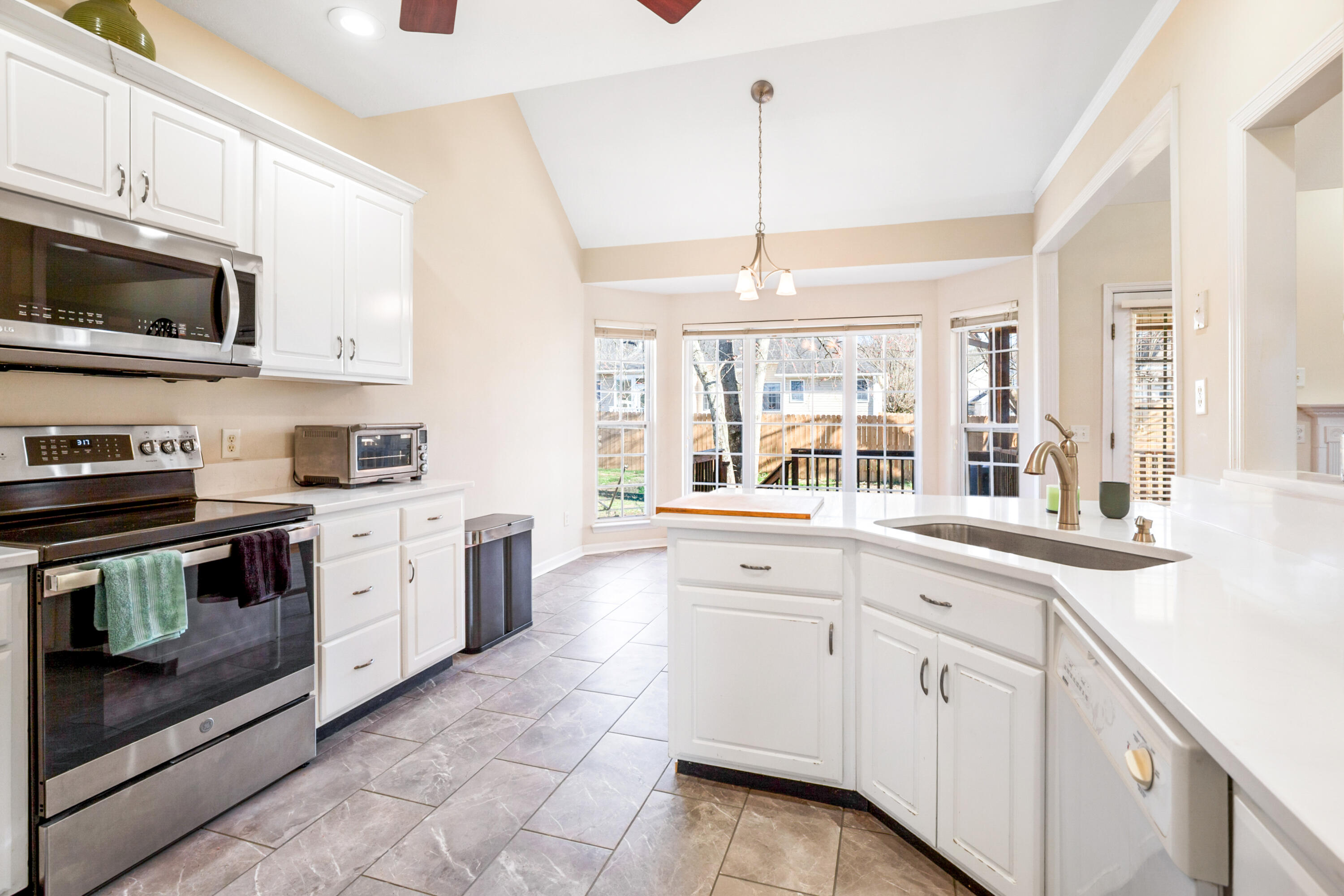 2316 Gibbons Road Chattanooga, TN 37421 - Photo 5 of 40 IMG_4060-Edit