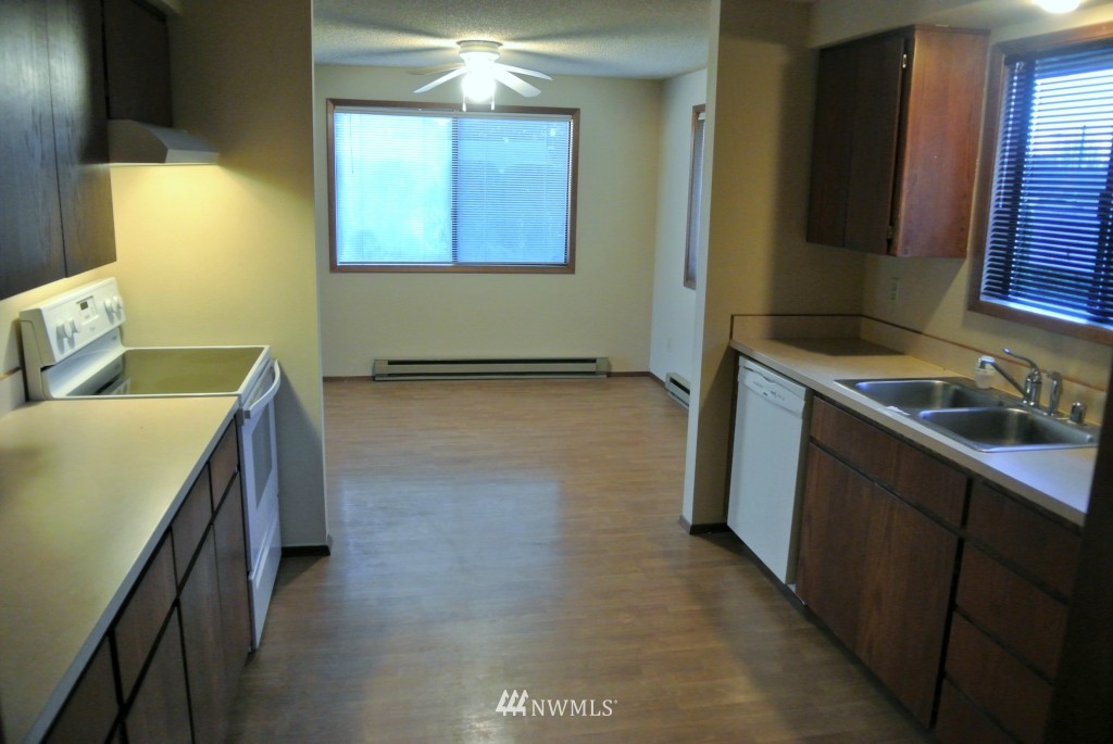 165 West King Tut Road Lynden, WA 98264 - Photo 6 of 15 Gallery Image 6
