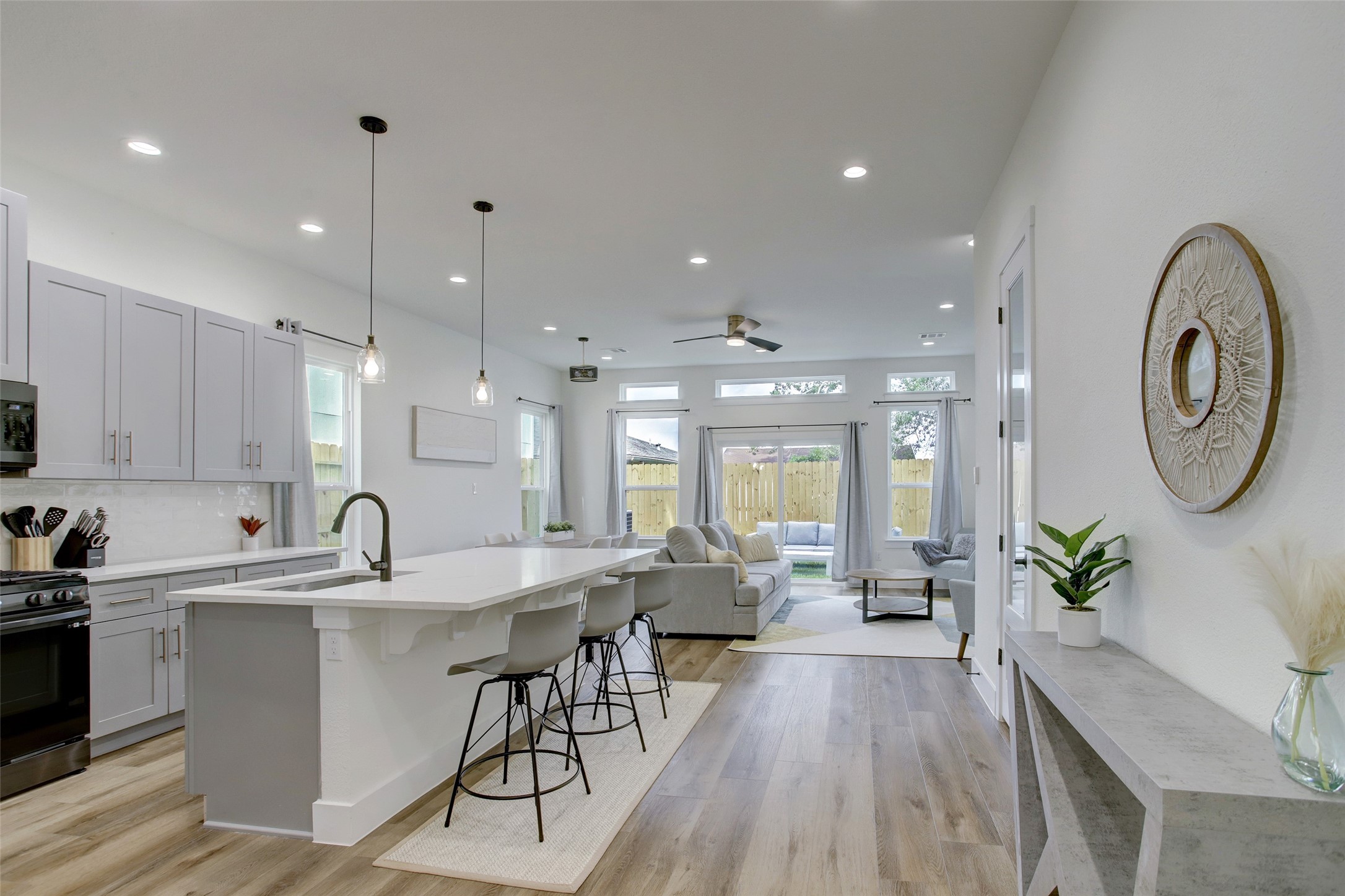 7119 Tierwester Street Houston, TX 77021 - Photo 2 of 16