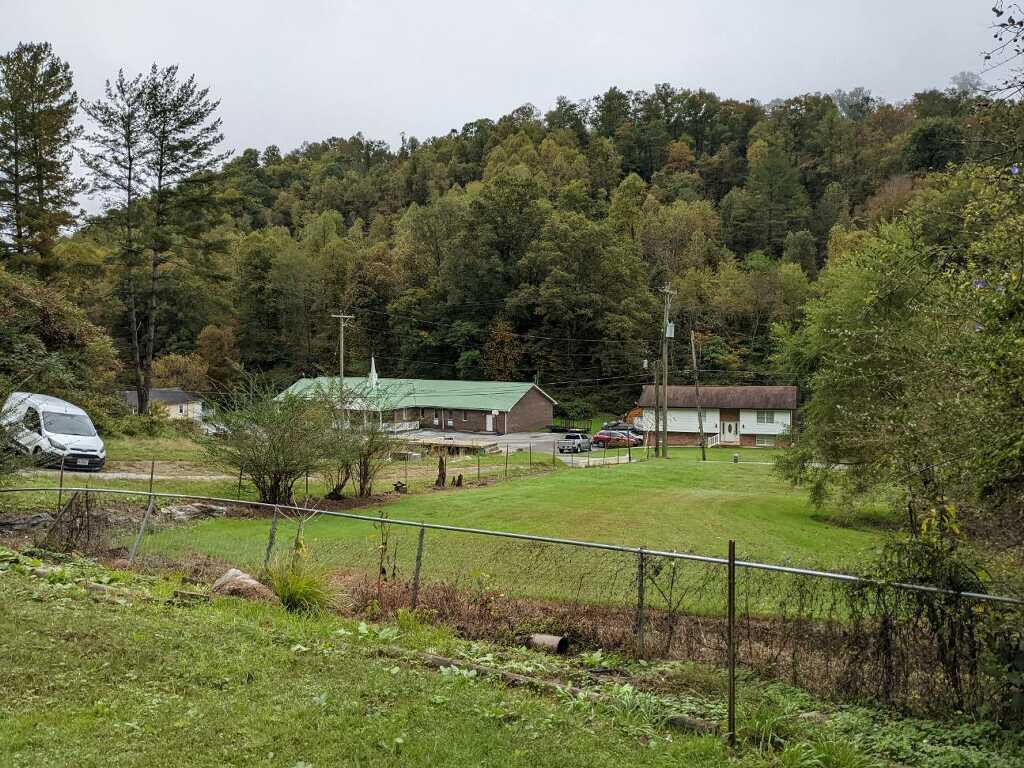 588 Left Poor Valley Road Pennington Gap, VA 24277 - Photo 4 of 4 IMG_6645