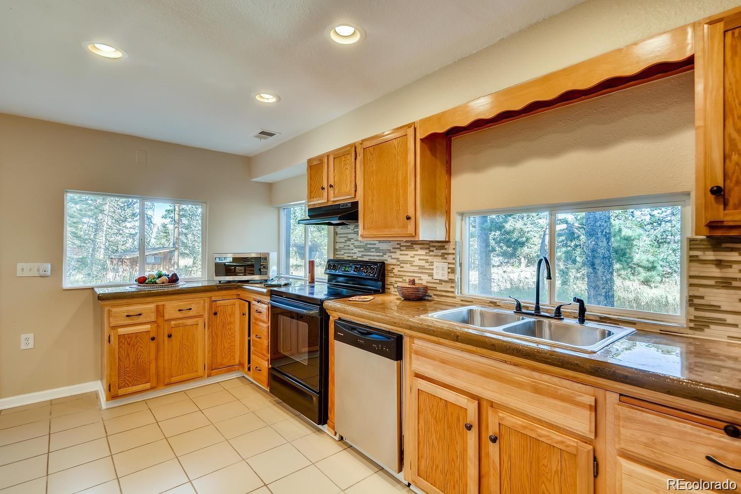 33 L Road Golden, CO 80403 - Photo 11 of 27