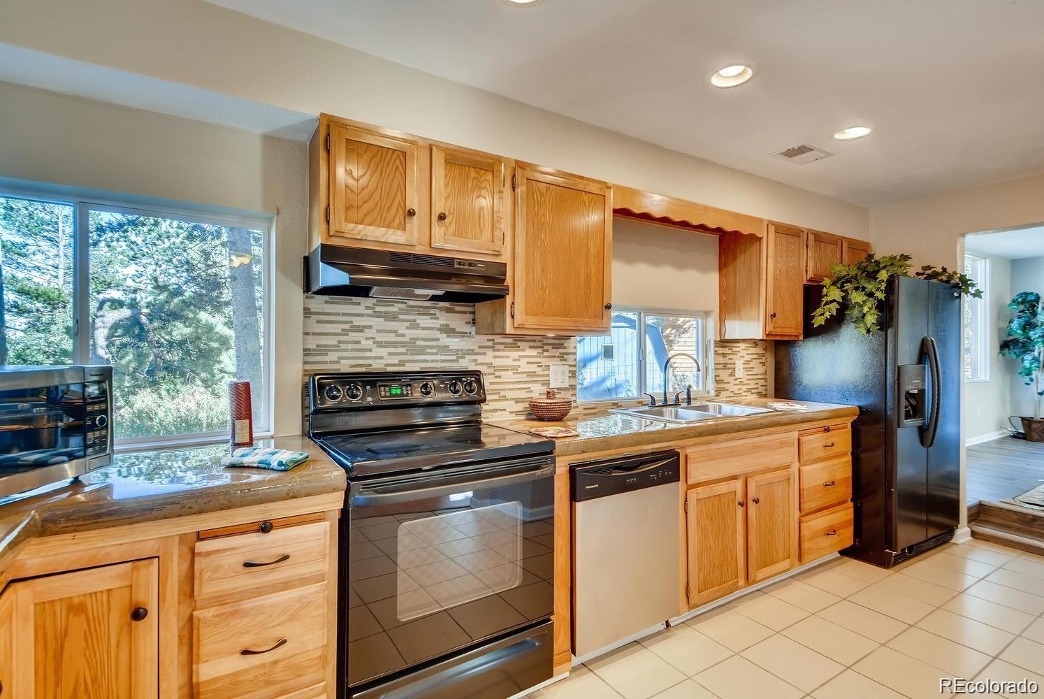 33 L Road Golden, CO 80403 - Photo 8 of 27