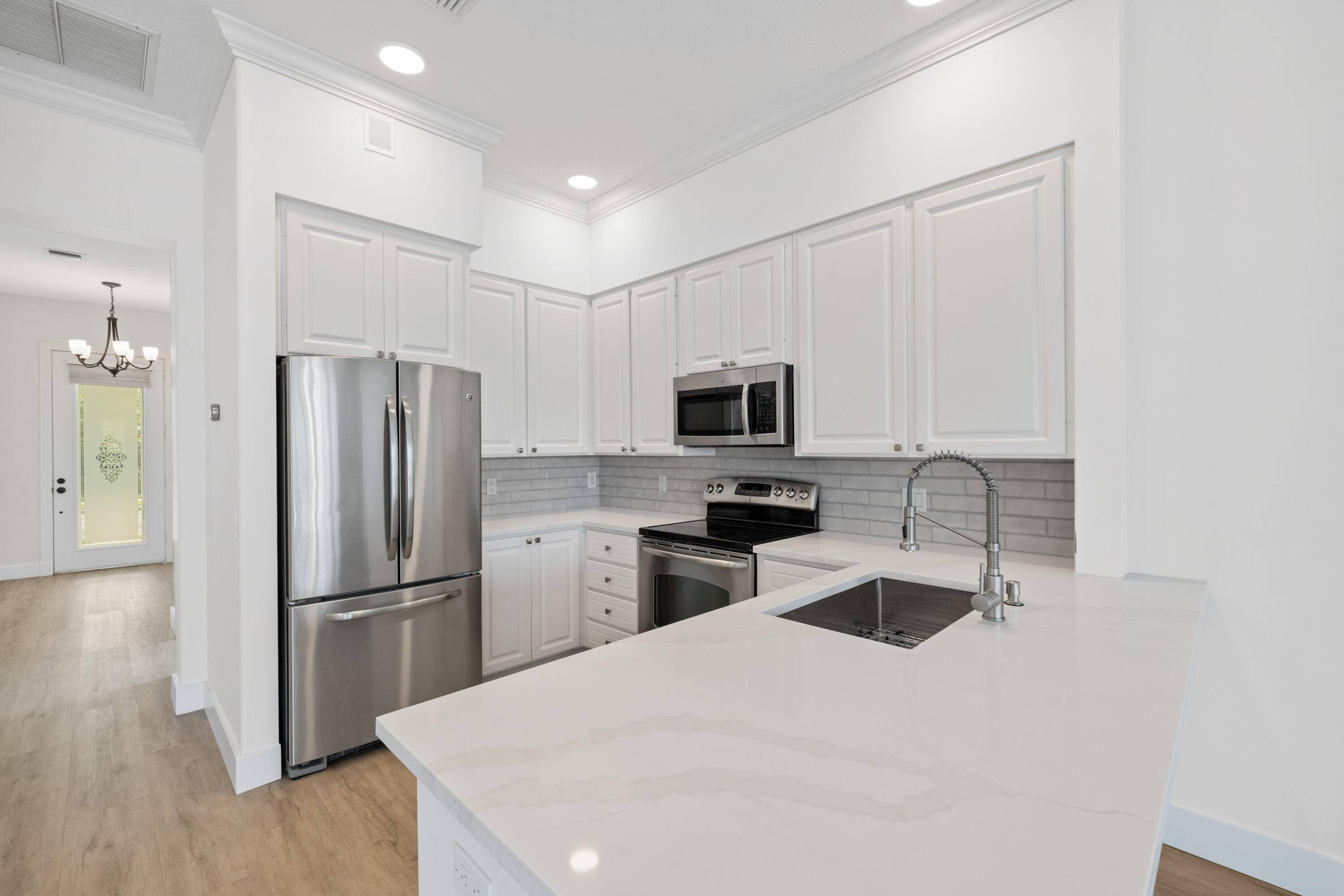 140 Barbados Drive Jupiter, FL 33458 - Photo 15 of 33 IMG_5430