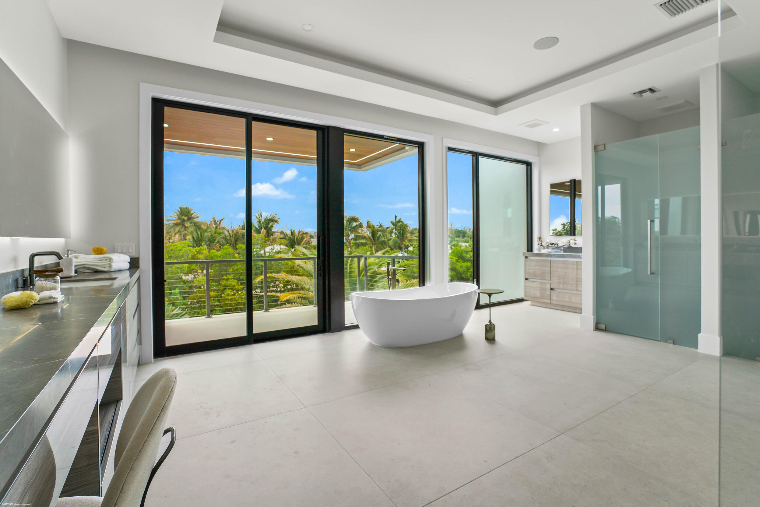 19709 Harbor Road North Jupiter, FL 33469 - Photo 37 of 61 Primary Bathroom