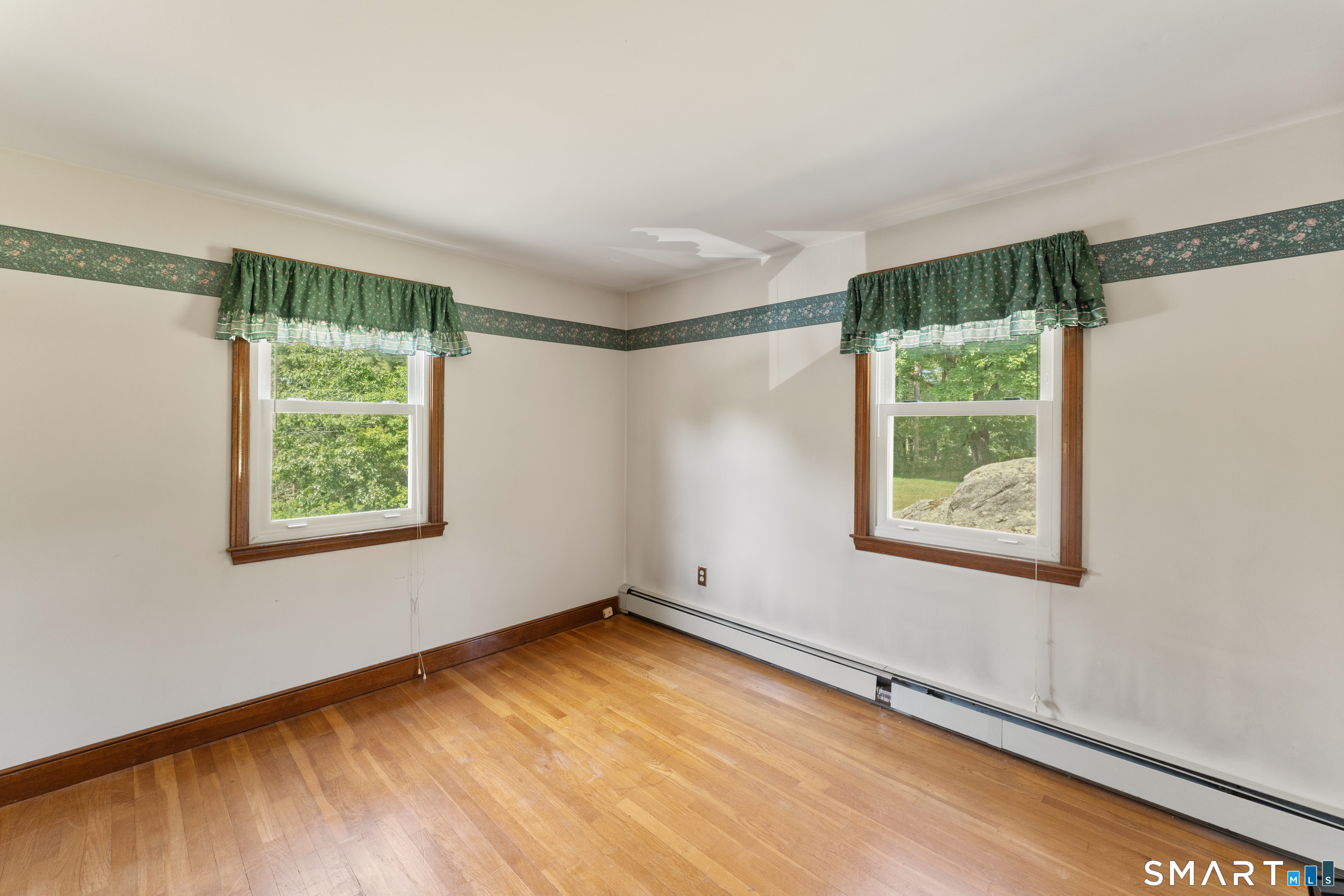 27 Mountain Hill Road Thompson, CT 06255 - Photo 21 of 23