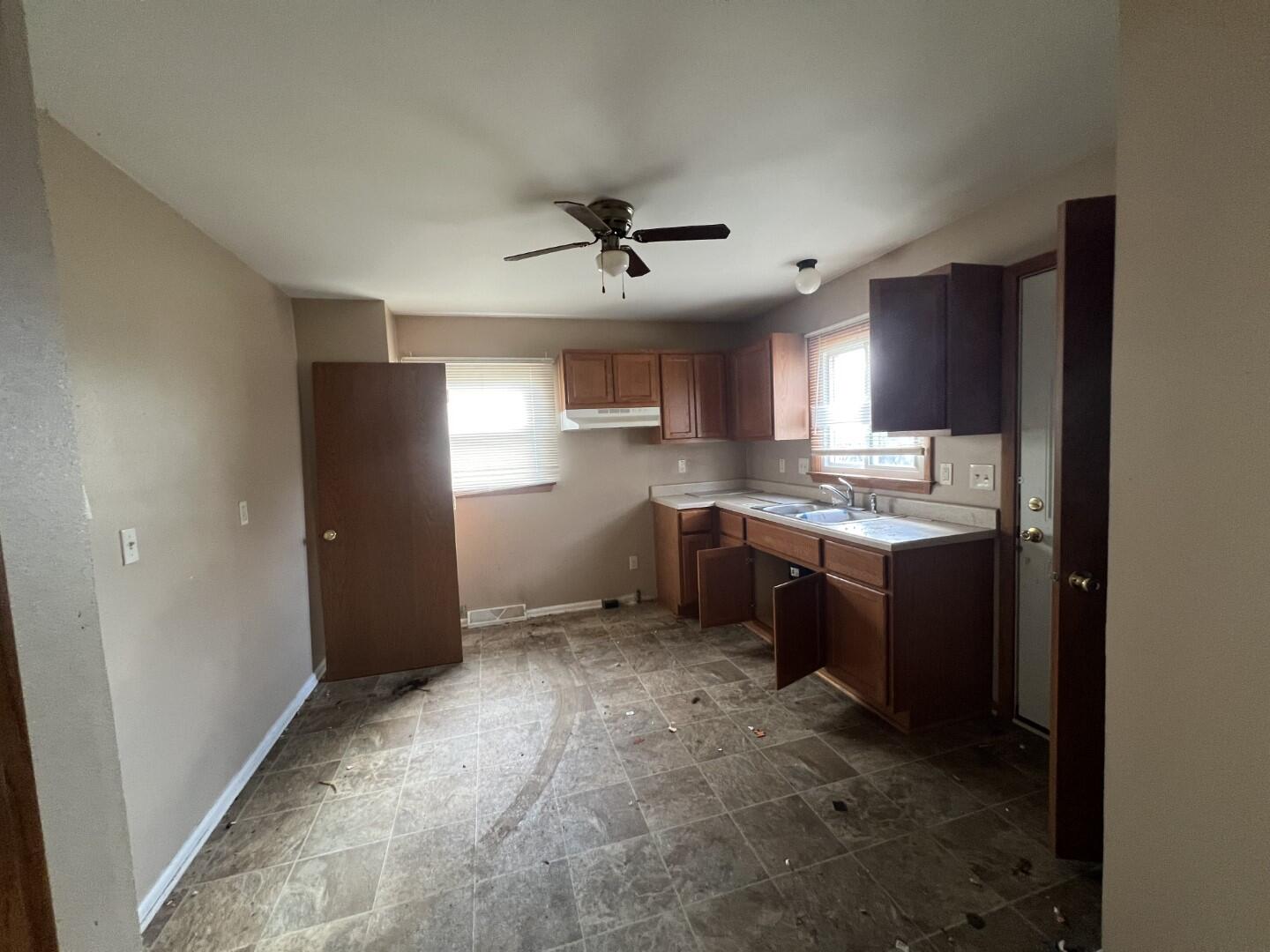 5201 North 84th Street Milwaukee, WI 53225 - Photo 7 of 19 Photo Feb 25 2026, 1 03 29 PM