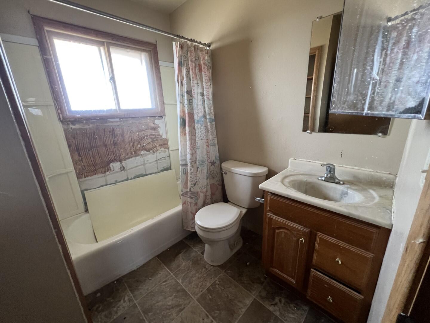 5201 North 84th Street Milwaukee, WI 53225 - Photo 10 of 19 Photo Feb 25 2026, 1 04 02 PM