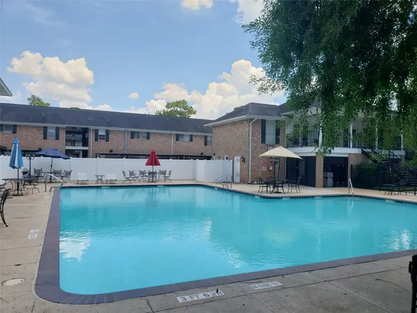 $1,650 | 14333 Memorial Drive, Unit 99, Houston, TX 77079