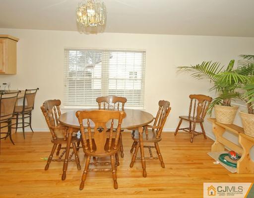 202 Runyon Avenue Middlesex, NJ 08846 - Photo 8 of 15