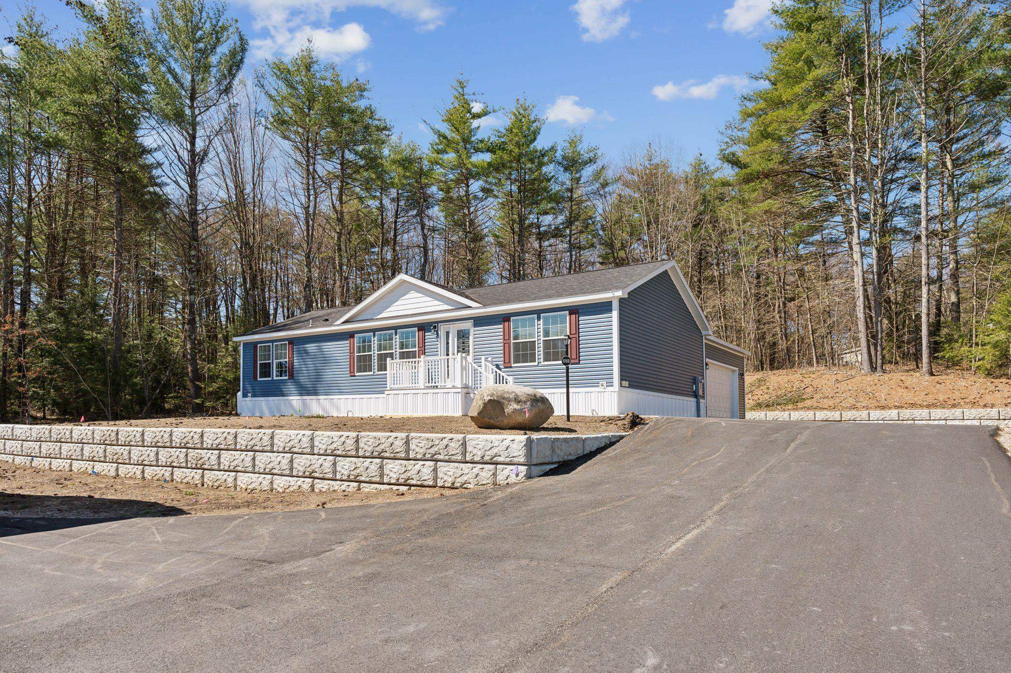 108 B Eagle Drive Rochester, NH 03868 - Photo 1 of 26 Gallery Image 1