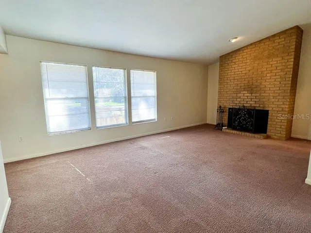 $1,850 | 5210 Northwest 24th Place, Gainesville, FL 32606