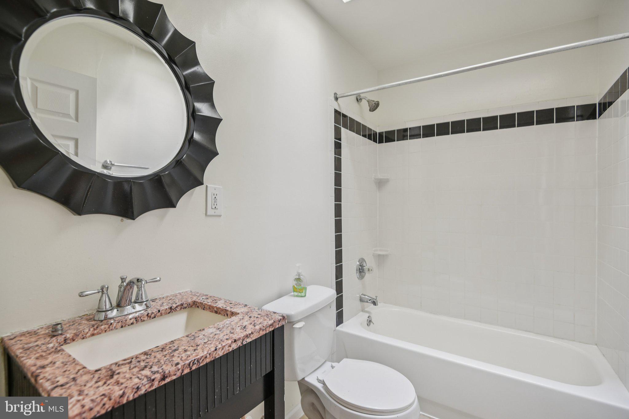 321 Elm Street Northwest Washington, DC 20001 - Photo 21 of 35