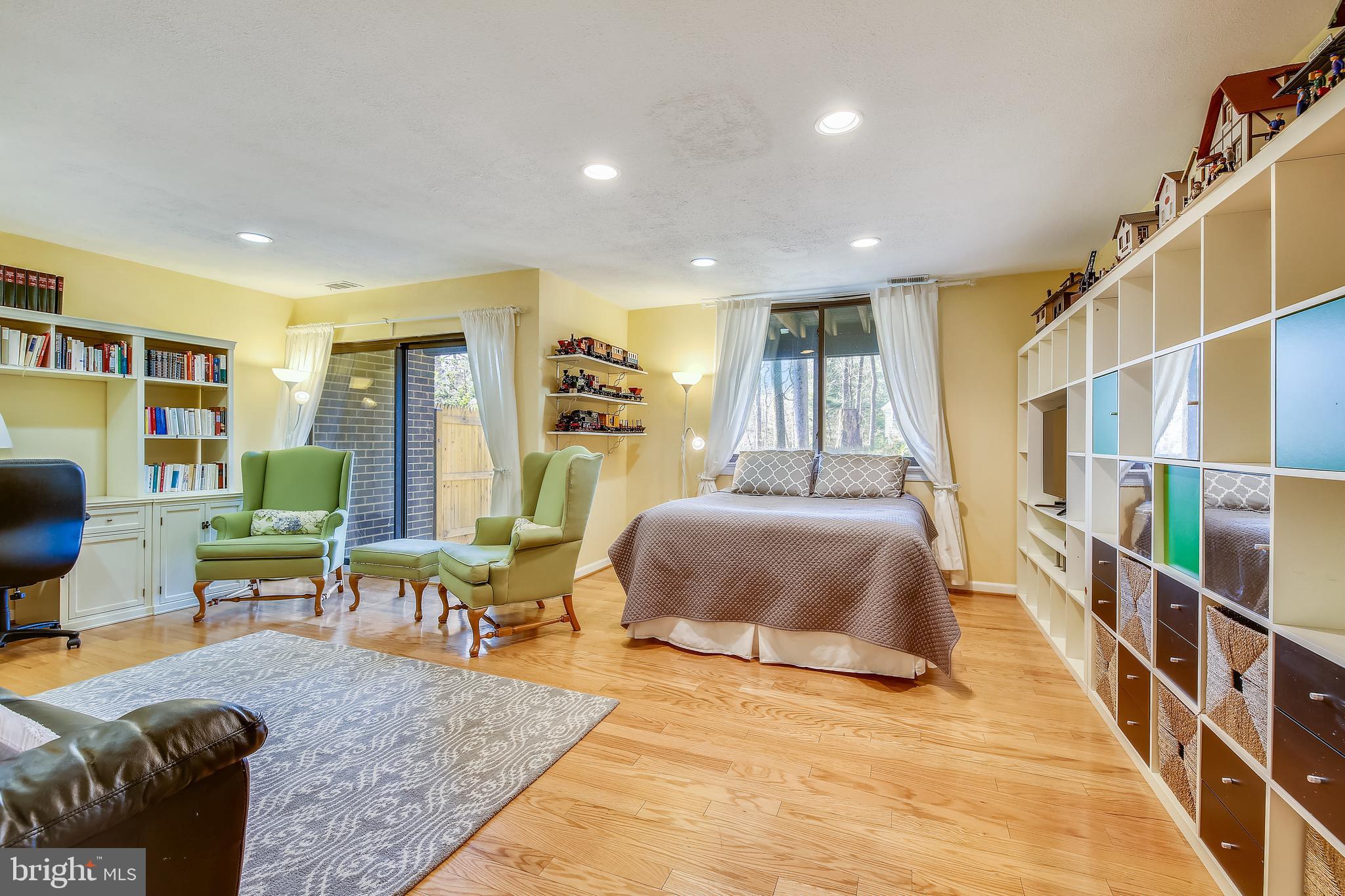 8134 Inverness Ridge Road Potomac, MD 20854 - Photo 16 of 27 Recreation Room