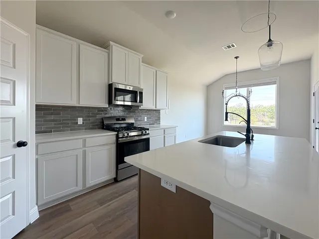 $2,500 | 5930 Eldora Drive, College Station, TX 77845