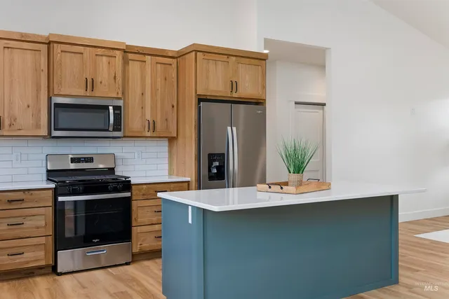 $399,500 | 1020 South Adell Street, Filer, ID 83328