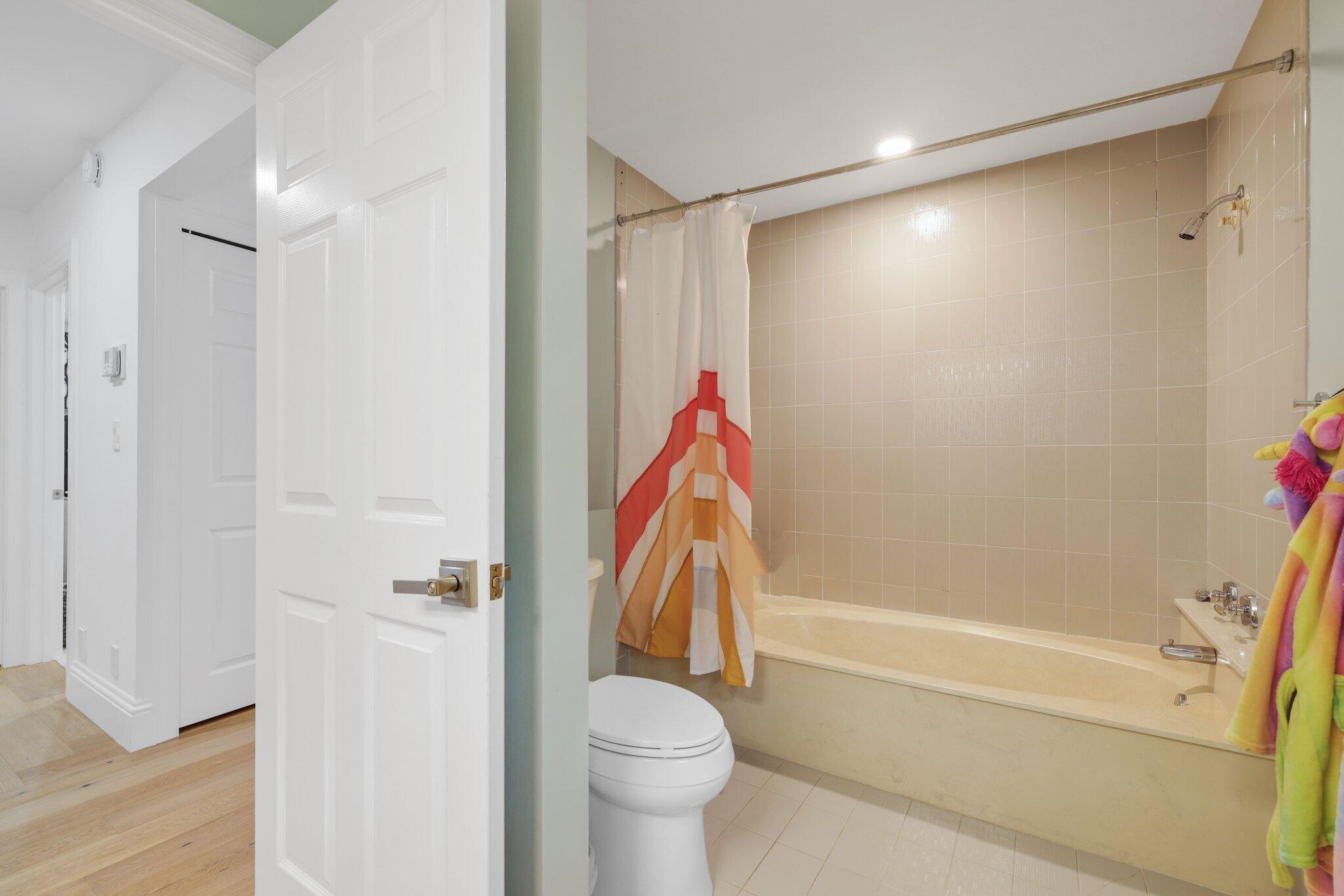 3235 Hyde Circle Boca Raton, FL 33434 - Photo 50 of 76 Full bathroom #3