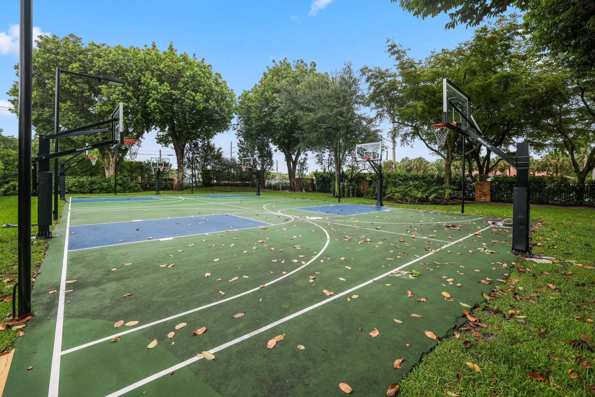 3235 Hyde Circle Boca Raton, FL 33434 - Photo 71 of 76 Basketball courts