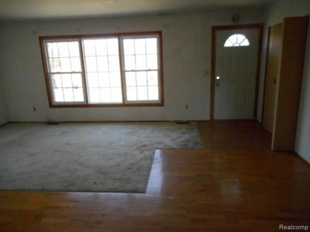 10700 Czinski Road Willis, MI 48191 - Photo 12 of 17 13.jpg