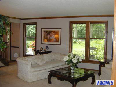 9103 Hartzell Road Fort Wayne, IN 46816 - Photo 3 of 11