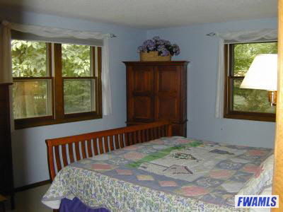 9103 Hartzell Road Fort Wayne, IN 46816 - Photo 7 of 11