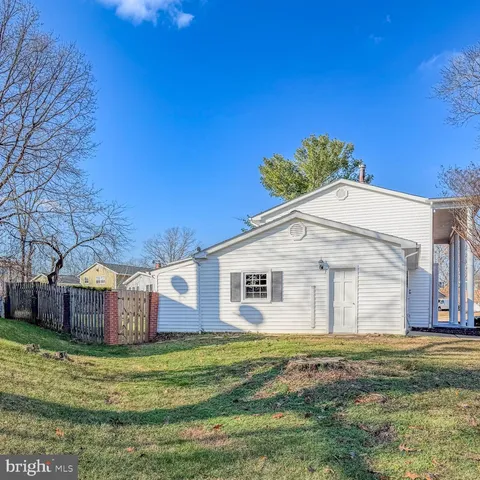$610,000 | 7506 Todd Place, Manassas, VA 20109