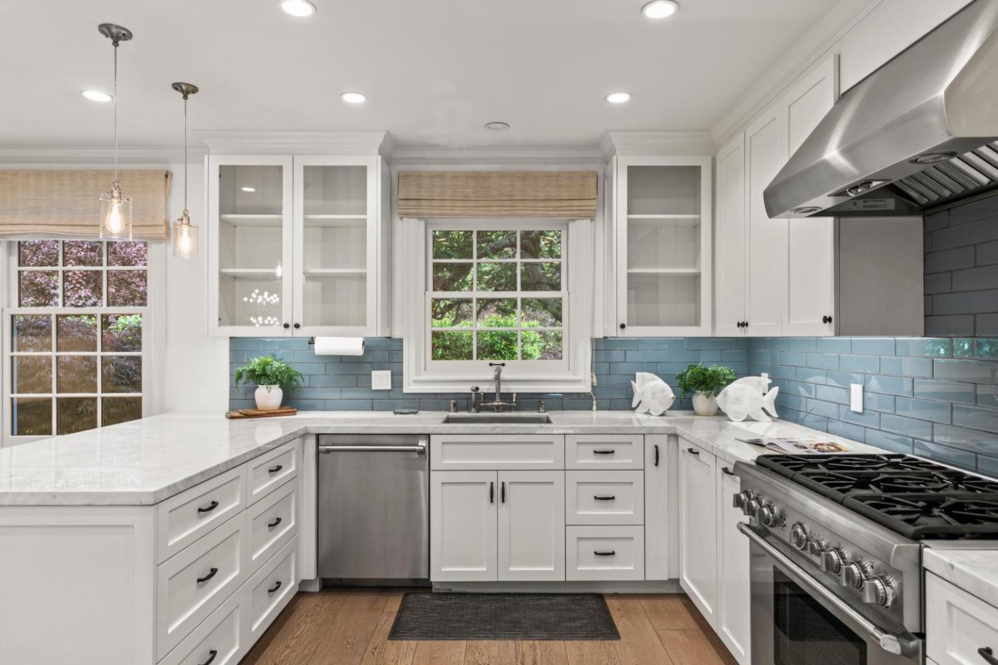 755 Bromfield Road Hillsborough, CA 94010 - Photo 12 of 49