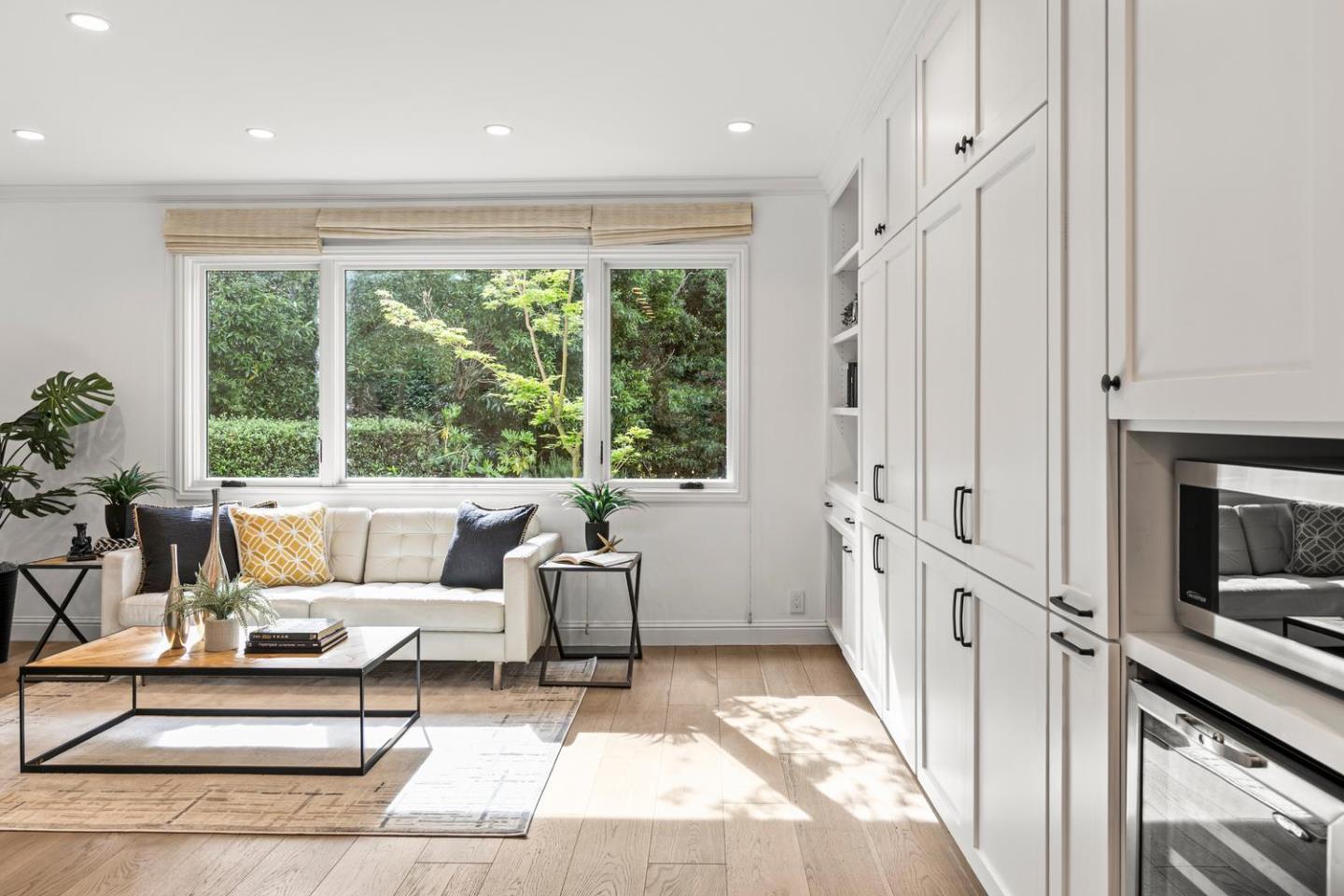 755 Bromfield Road Hillsborough, CA 94010 - Photo 14 of 49