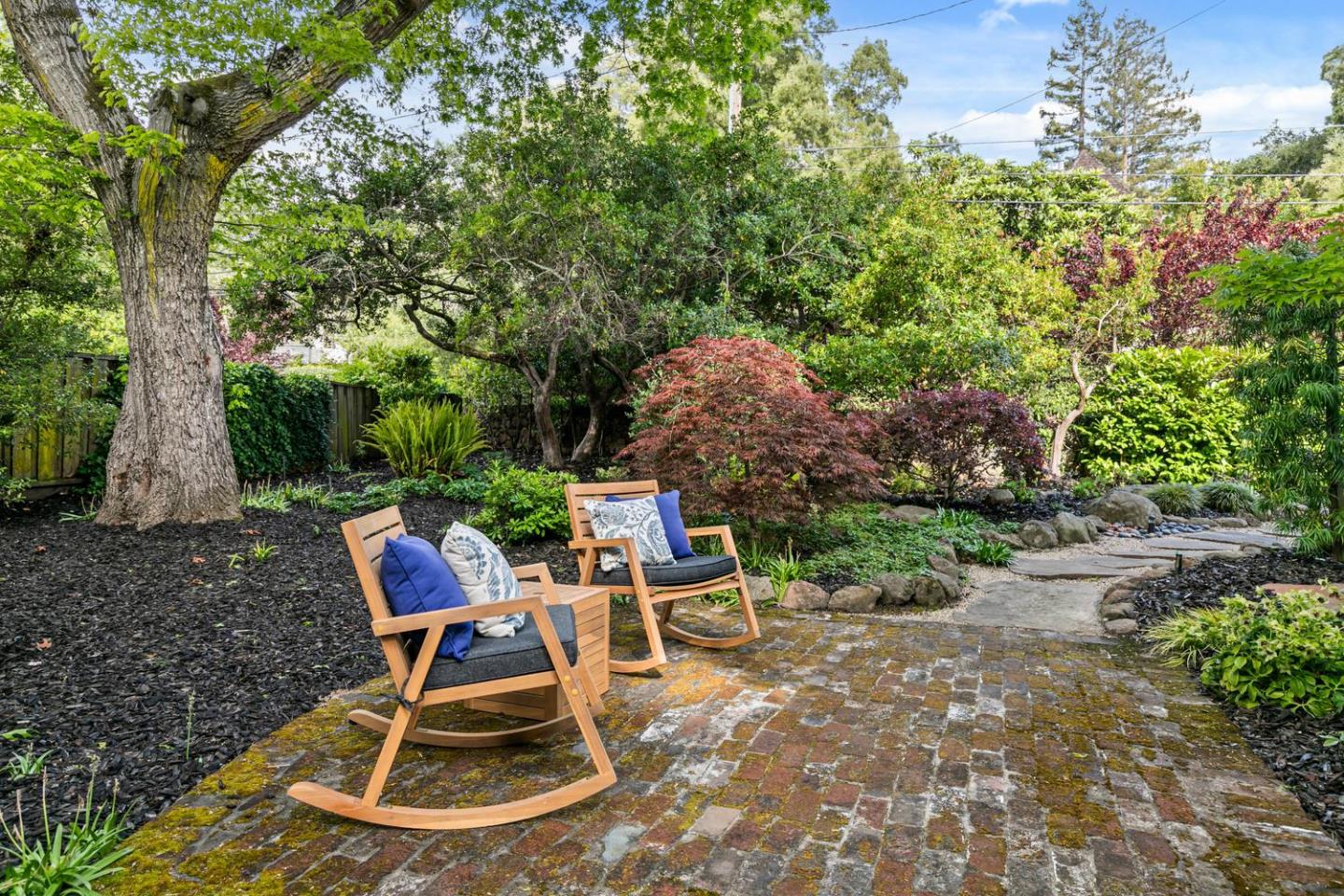 755 Bromfield Road Hillsborough, CA 94010 - Photo 40 of 49