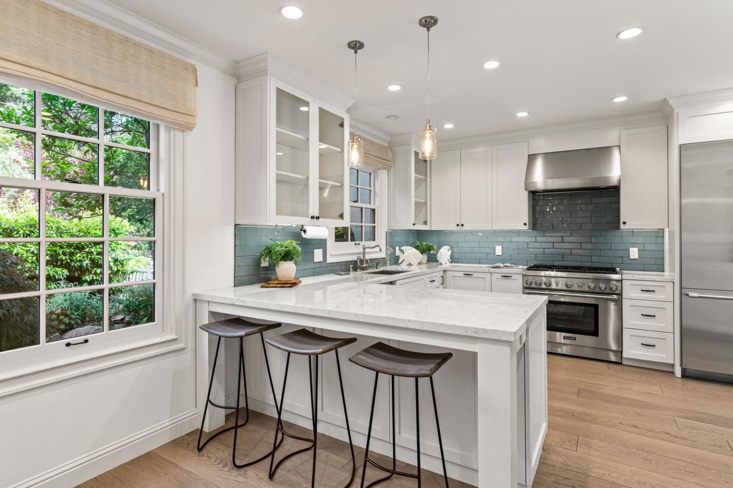 755 Bromfield Road Hillsborough, CA 94010 - Photo 10 of 49