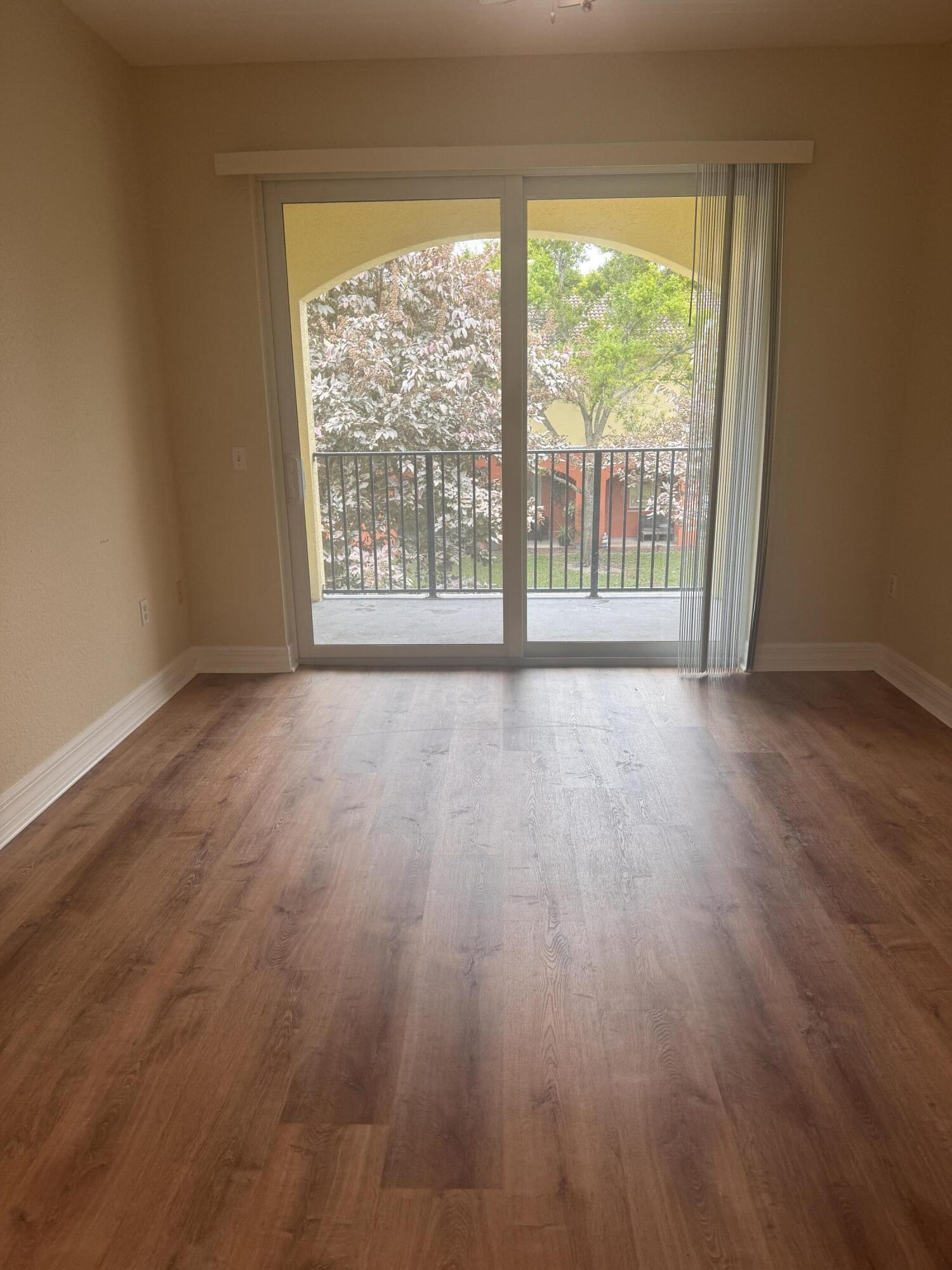 40 Southeast Sedona Circle, Unit 203 Stuart, FL 34994 - Photo 5 of 10 IMG_0407