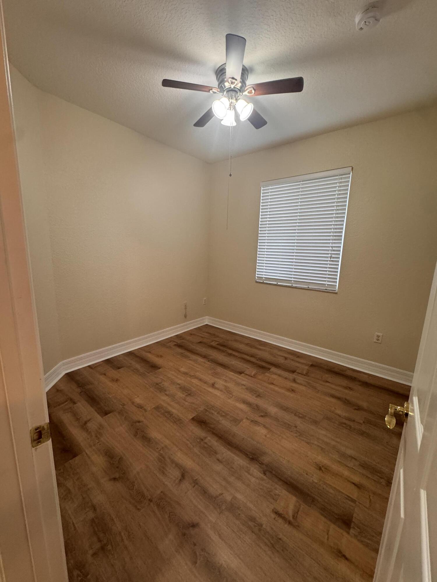 40 Southeast Sedona Circle, Unit 203 Stuart, FL 34994 - Photo 9 of 10 IMG_0395