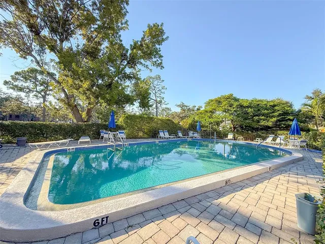 $3,200 | 2155 Wood Street, Unit A10, Sarasota, FL 34237