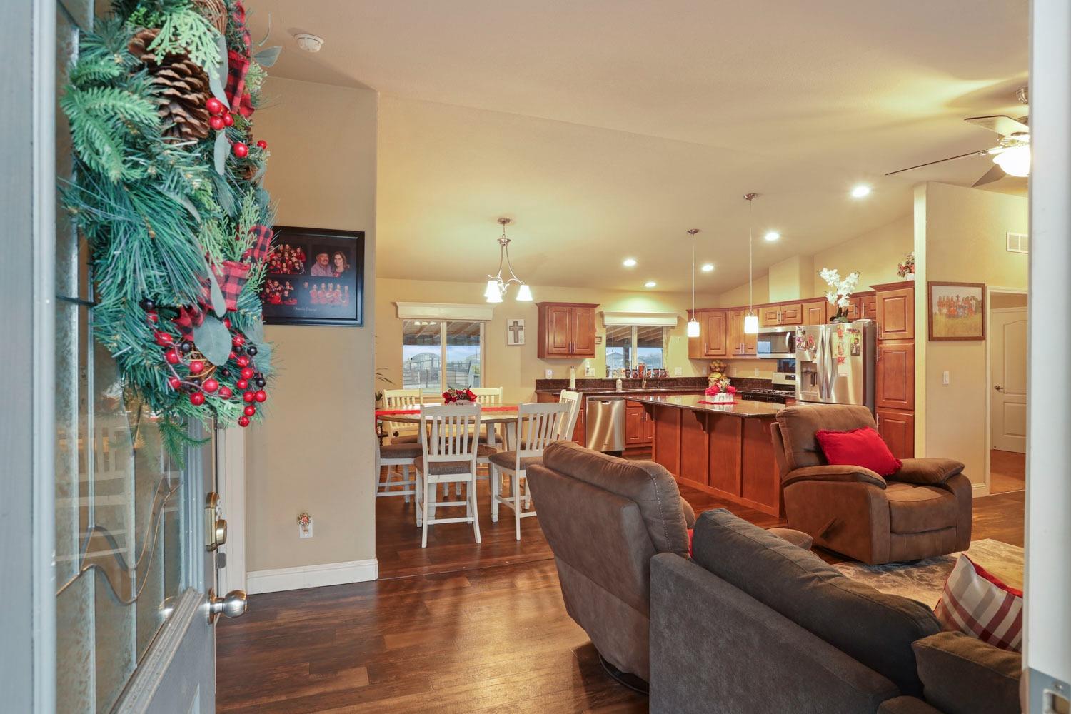 18370 Atkins Road Lodi, CA 95240 - Photo 9 of 59 Gallery Image 9