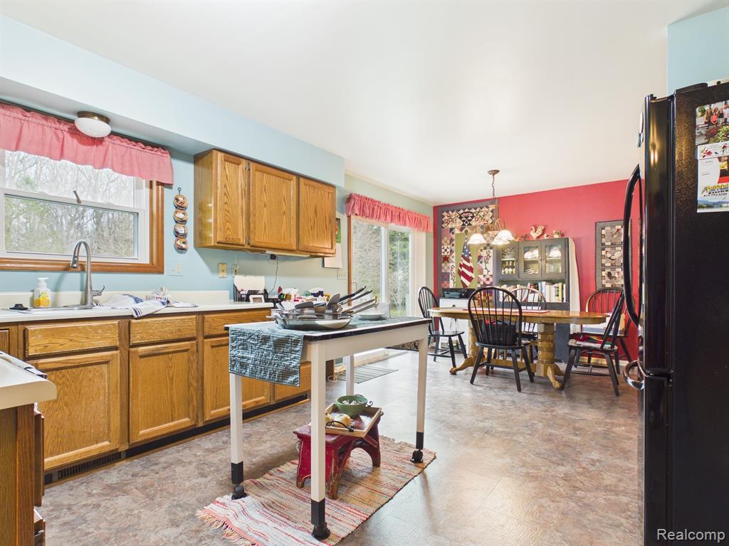 6882 Jones Road North Branch, MI 48461 - Photo 16 of 64