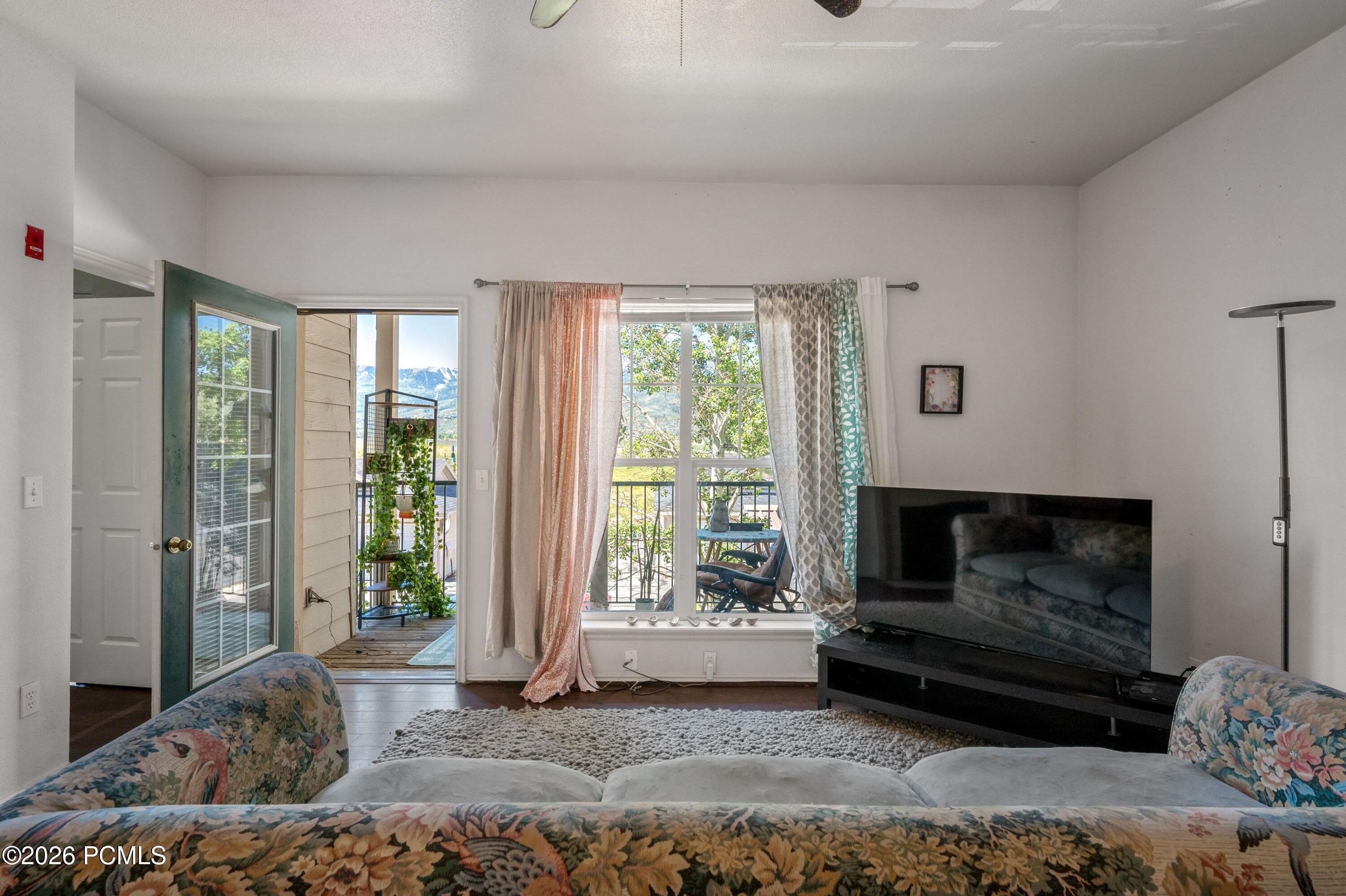 900 Bitner Road, Unit I25 Park City, UT 84098 - Photo 3 of 33