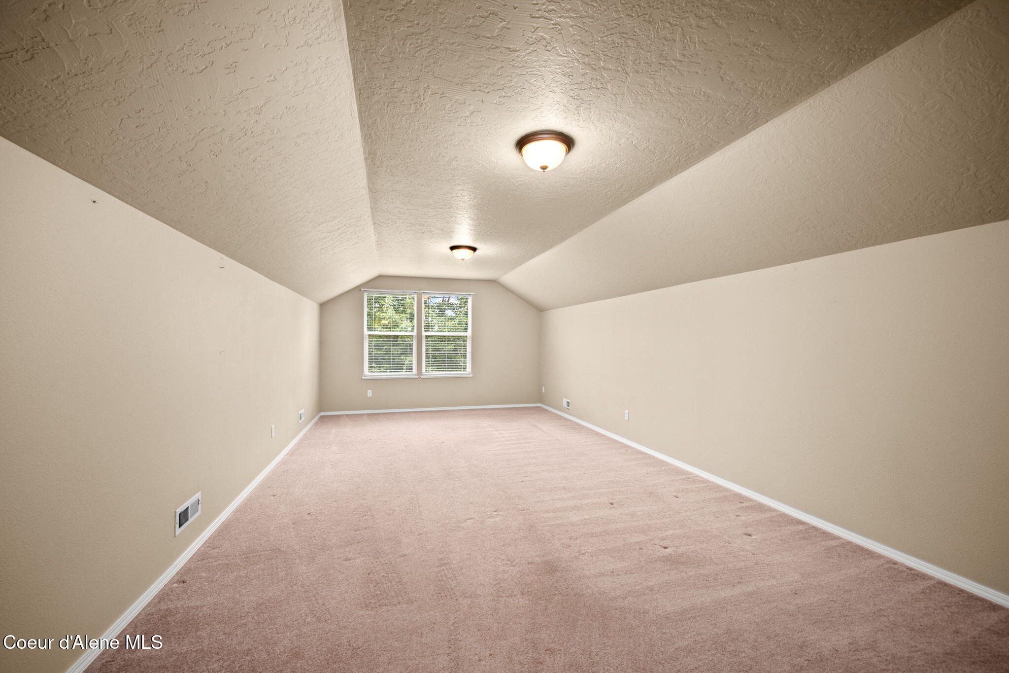 2591 West Diamond Bar Road Rathdrum, ID 83858 - Photo 30 of 41 Upstairs Bonus Room