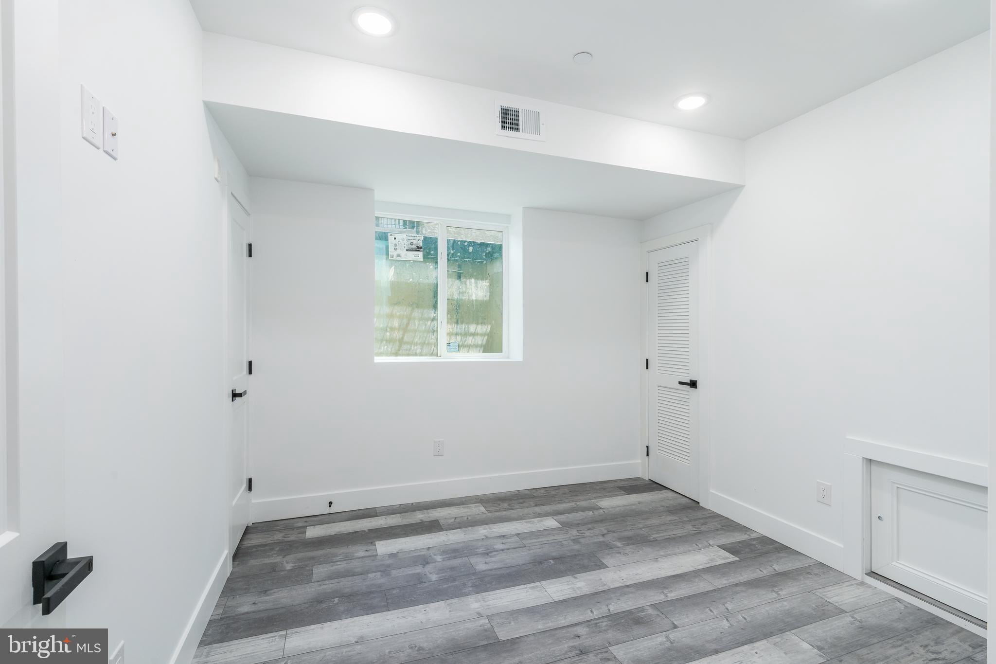 4111 Parrish Street Philadelphia, PA 19104 - Photo 13 of 38 wooden floor in an empty room