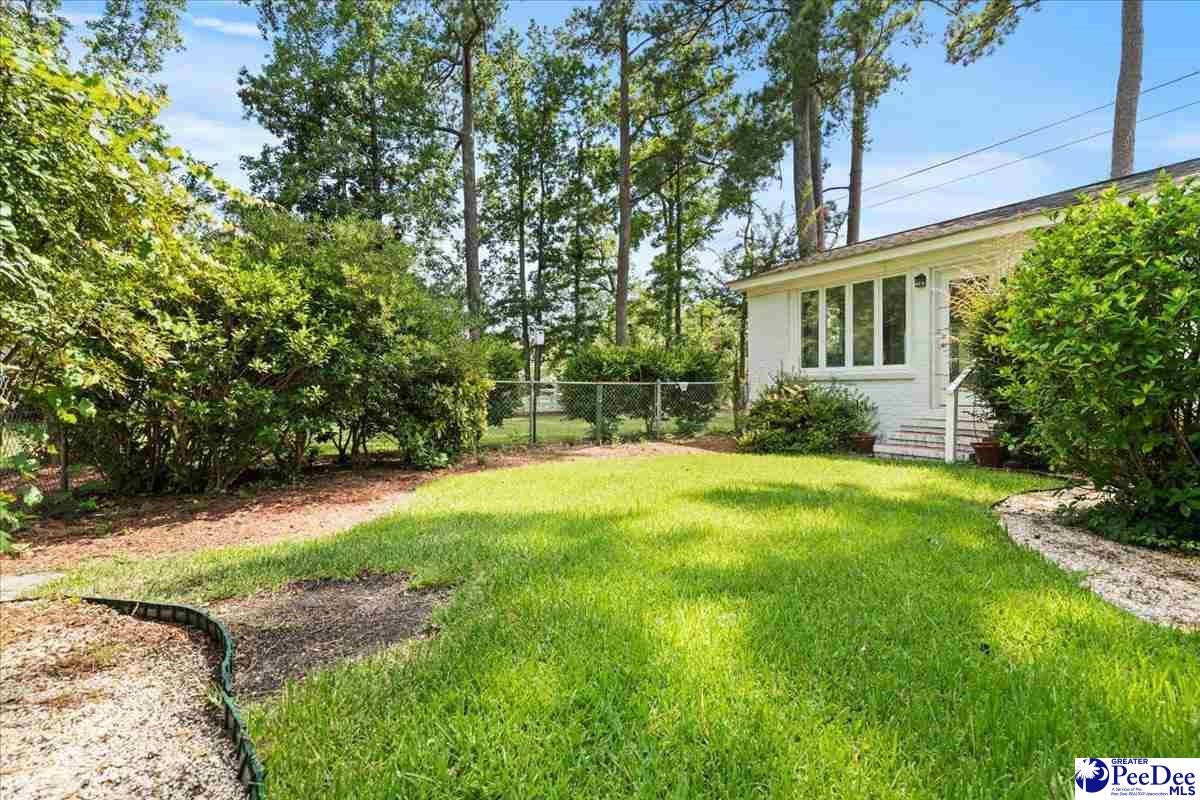 1174 Berkeley Avenue Florence, SC 29505 - Photo 28 of 36 Gallery Image 28