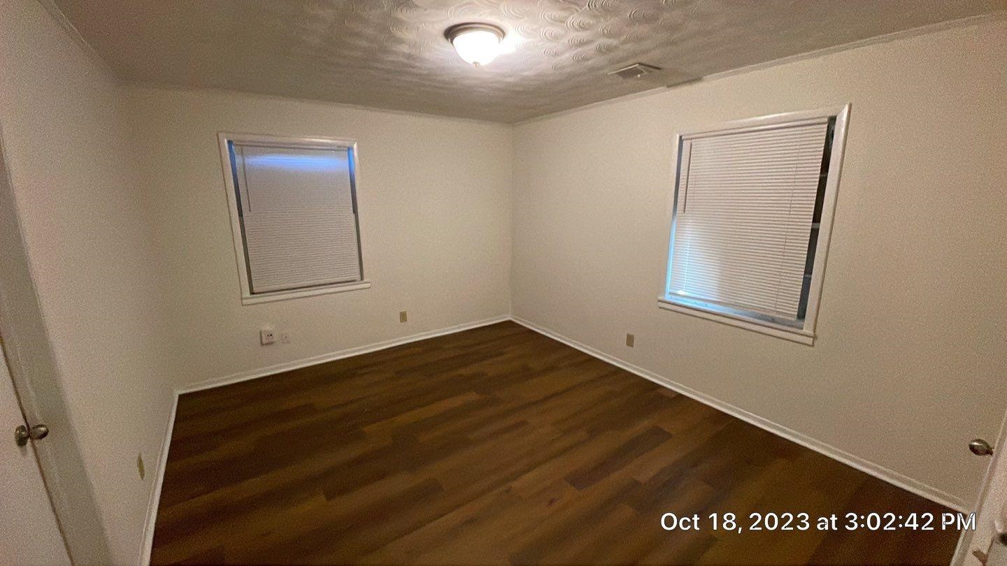 75 East Peebles Road Memphis, TN 38109 - Photo 3 of 10 a view of an empty room