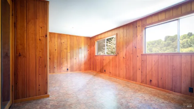 $2,980,000 | 5955 Shoreline Highway, Bolinas, CA 94924