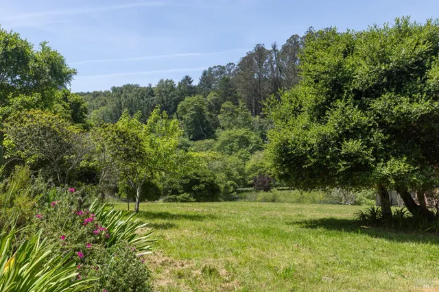$2,980,000 | 5955 Shoreline Highway, Bolinas, CA 94924