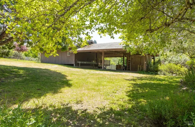 $2,980,000 | 5955 Shoreline Highway, Bolinas, CA 94924