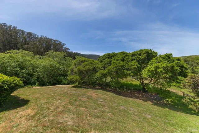 $2,980,000 | 5955 Shoreline Highway, Bolinas, CA 94924